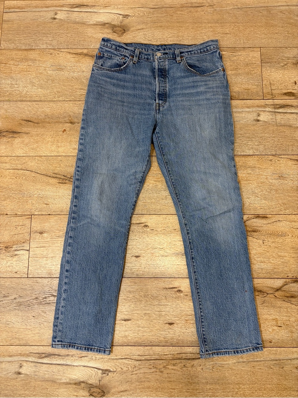 Levi's Men's Straight Jeans in Light Blue Denim